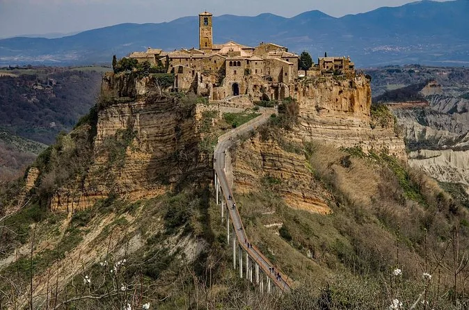 Asís, Orvieto y Civita di Bagnoregio