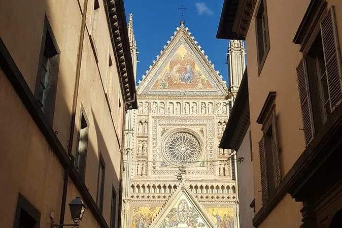 Asís y Orvieto privado con guía